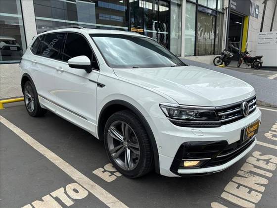 VOLKSWAGEN TIGUAN 2.0 350 TSI GASOLINA ALLSPACE R-LINE 4MOTION DSG VOLKSWAGEN TIGUAN 2.0 350 TSI GASOLINA ALLSPACE R-LINE 4MOTION DSG